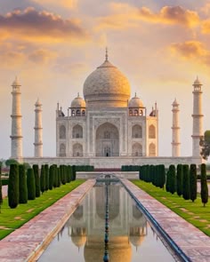 Taj Mahal: The Icon of Love VR Experience
